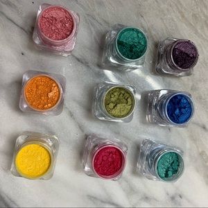 Bella Pierre 9 Colorful Loose Pigment Stack